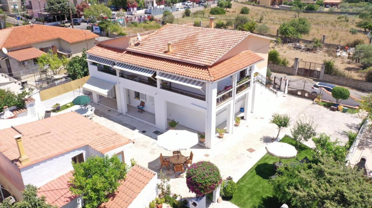 Le Case Di Helga Budoni Exterior photo